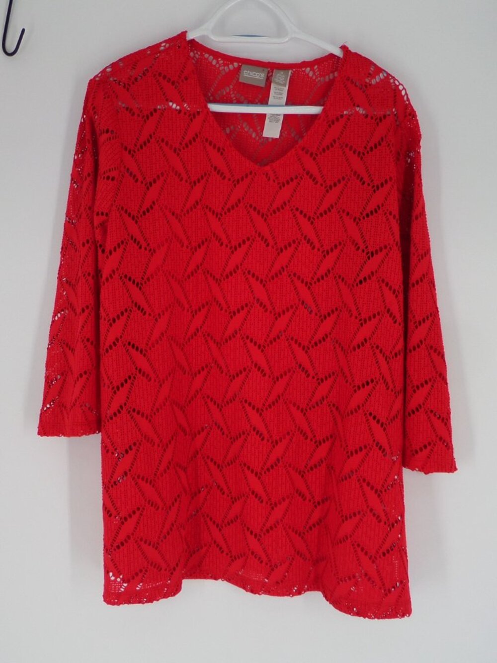 Chico's  Woman's 3/4 Sleeve Lacey Over Top Red Color  SZ 3 US 16/XL